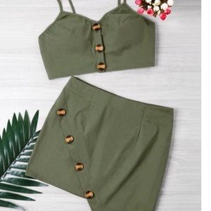 NWT Zaful Buttoned Crop Top And Mini Skirt Set